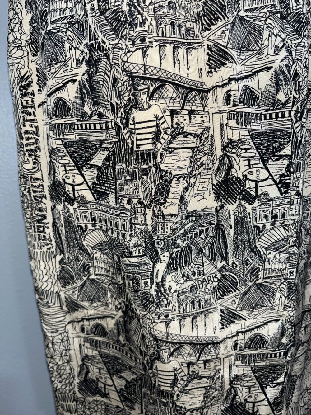 EUC JEAN PAUL GAULTIER FEMME Beige & Black Pencil Silk Skirt, Paris print, Sz 6 - Picture 7 of 16